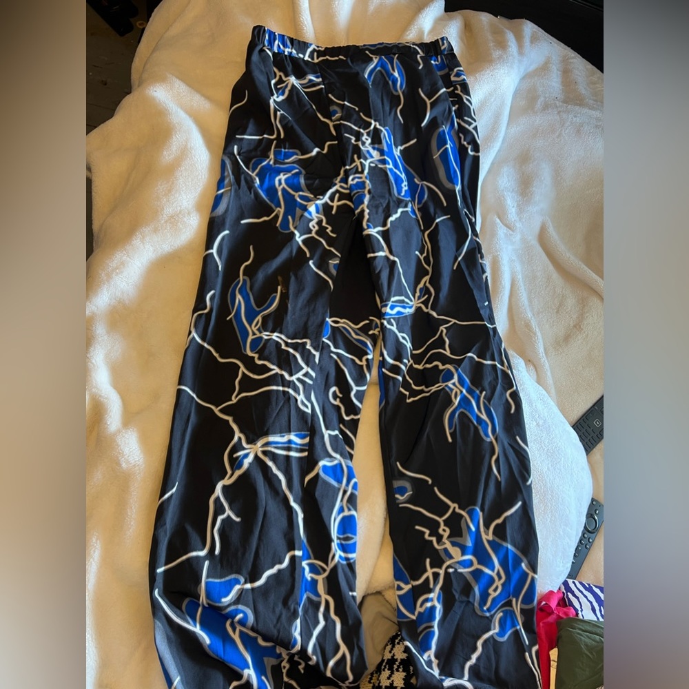lighting pants